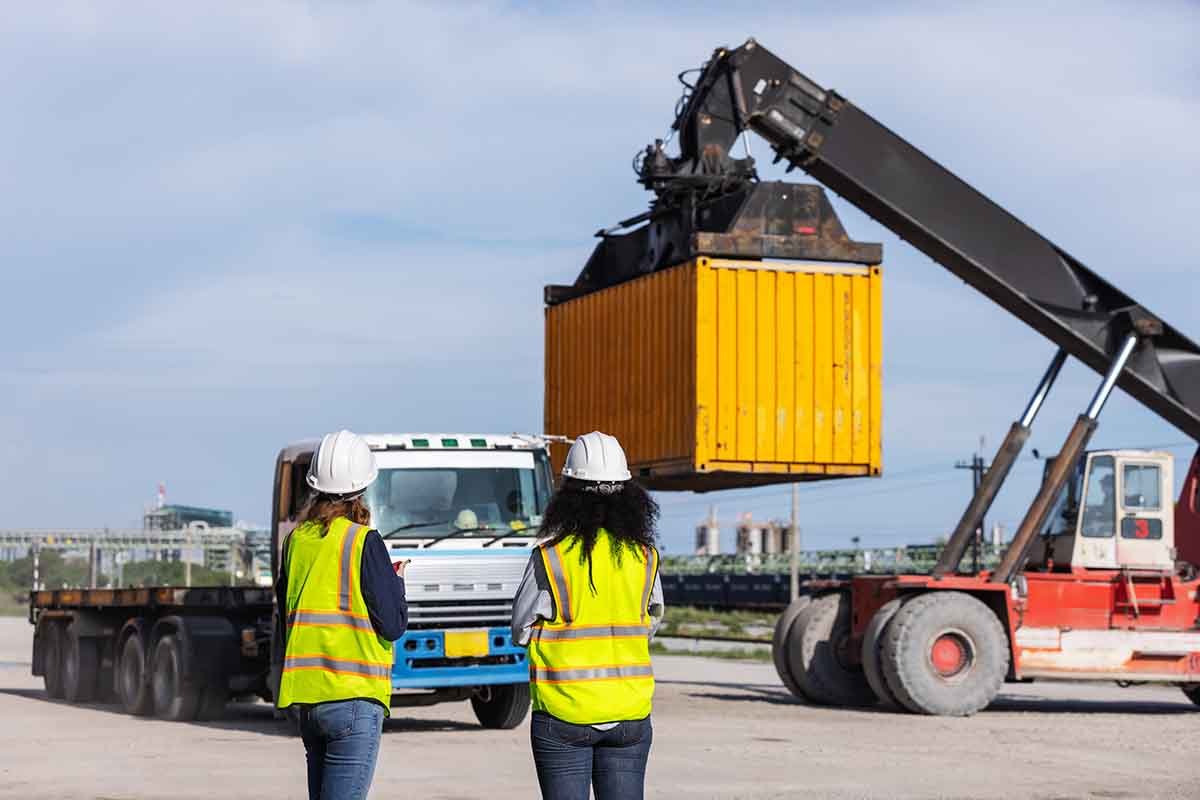 logistic-services-4.jpg